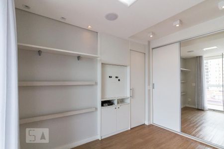 Quarto de kitnet/studio para alugar com 1 quarto, 38m² em Vila Augusta, Guarulhos