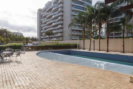 Apartamento para alugar com 70m², 2 quartos e 1 vagaPiscina