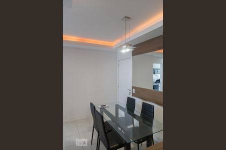 Sala de apartamento para alugar com 2 quartos, 70m² em Barra da Tijuca, Rio de Janeiro