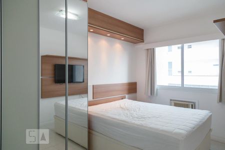 Apartamento para alugar com 70m², 2 quartos e 1 vagaSuíte