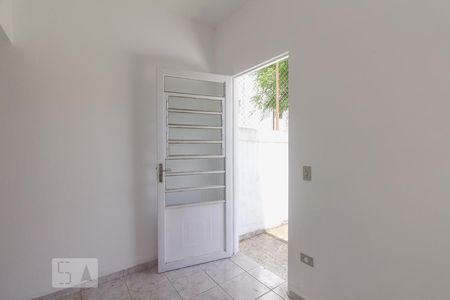 Casa à venda com 350m², 3 quartos e 4 vagas Casa à venda com 350m², 3 quartos e 4 vagasEdícula