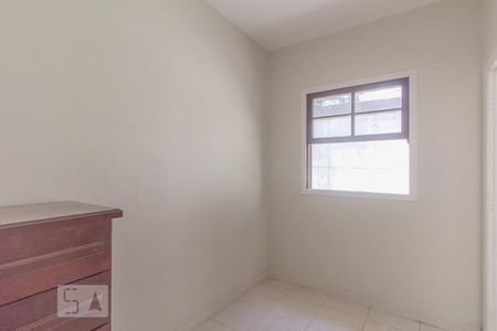 Casa à venda com 350m², 3 quartos e 4 vagas Casa à venda com 350m², 3 quartos e 4 vagasQuarto de serviço