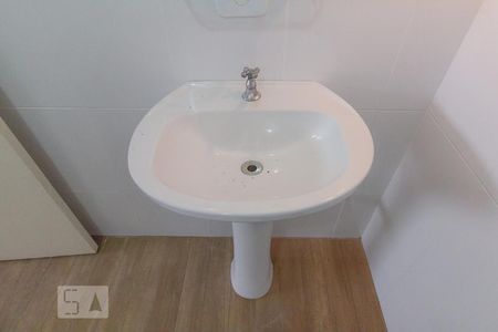 Casa à venda com 350m², 3 quartos e 4 vagas Casa à venda com 350m², 3 quartos e 4 vagasBanheiro