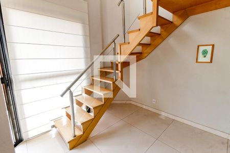 Corredor de apartamento para alugar com 2 quartos, 62m² em Jardim Ampliação, São Paulo