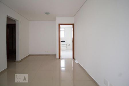 Apartamento para alugar com 70m², 2 quartos e 2 vagasSala