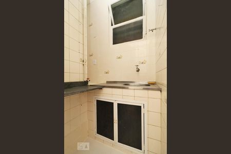 Cozinha. de kitnet/studio para alugar com 1 quarto, 38m² em Copacabana, Rio de Janeiro