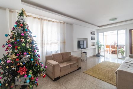 Sala  de apartamento para alugar com 4 quartos, 140m² em Buritis, Belo Horizonte