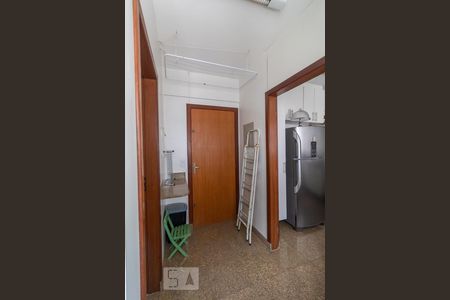 Área de serviço de apartamento para alugar com 4 quartos, 140m² em Buritis, Belo Horizonte