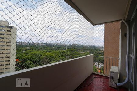 Apartamento à venda com 118m², 2 quartos e 2 vagas Apartamento à venda com 118m², 2 quartos e 2 vagasVaranda