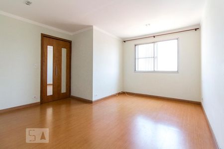 Sala  de apartamento para alugar com 3 quartos, 72m² em Vila Gomes Cardim, São Paulo