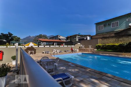 Apartamento para alugar com 60m², 2 quartos e 2 vagasPiscina
