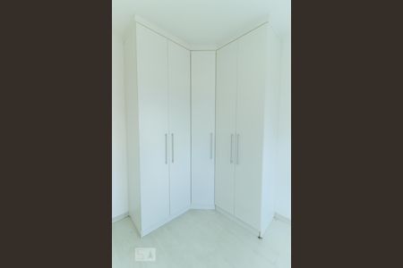 Apartamento para alugar com 60m², 2 quartos e 2 vagasArmário Quarto 02