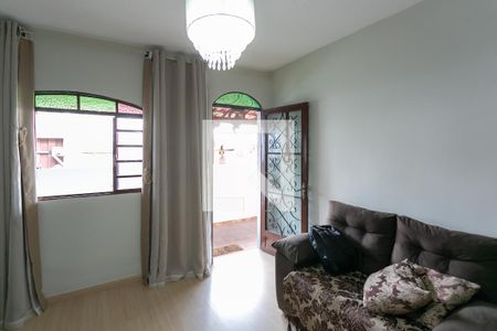 Sala de casa à venda com 8 quartos, 4560m² em Santa Efigênia, Belo Horizonte