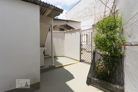Casa para alugar com 50m², 1 quarto e sem vagaQuintal