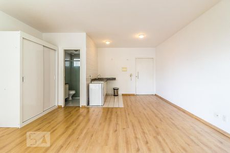 Sala de kitnet/studio para alugar com 1 quarto, 45m² em Barra Funda, São Paulo