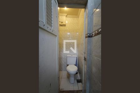 Apartamento para alugar com 141m², 4 quartos e sem vagaBanheiro da Área de serviço