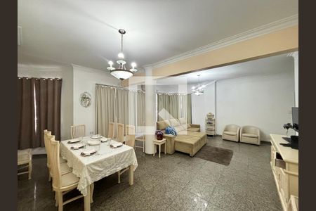 Sala de apartamento para alugar com 4 quartos, 141m² em Copacabana, Rio de Janeiro