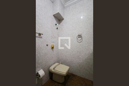 Apartamento para alugar com 141m², 4 quartos e sem vagaBanheiro social