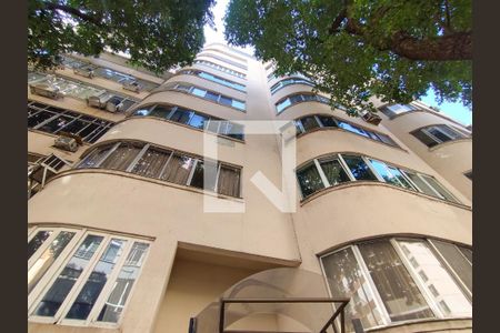 Apartamento para alugar com 141m², 4 quartos e sem vagaFachada