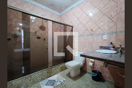 Apartamento para alugar com 141m², 4 quartos e sem vagaBanheiro da Suíte