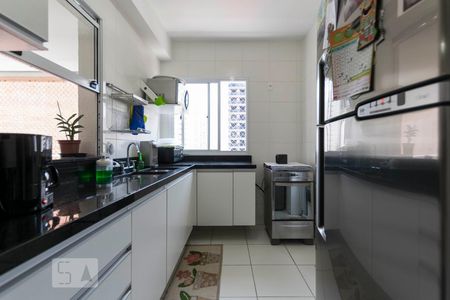 Apartamento à venda com 89m², 2 quartos e 2 vagasCozinha