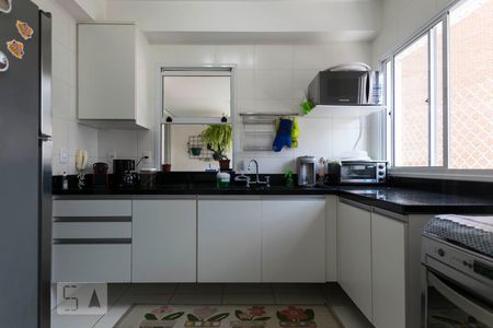 Apartamento à venda com 89m², 2 quartos e 2 vagasCozinha