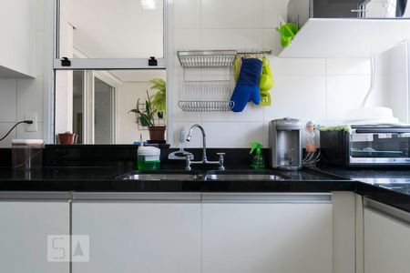 Apartamento à venda com 89m², 2 quartos e 2 vagasCozinha (Torneira)