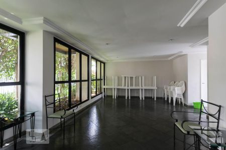 Apartamento para alugar com 62m², 2 quartos e 1 vagaÁrea comum - Salão de festas