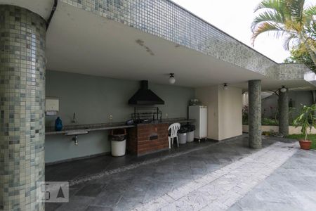 Apartamento para alugar com 62m², 2 quartos e 1 vagaÁrea comum - Churrasqueira