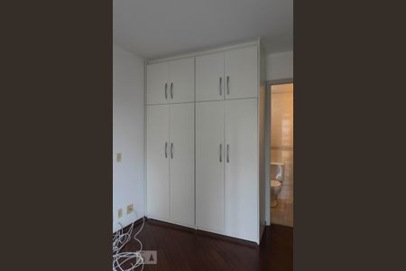 Apartamento para alugar com 62m², 2 quartos e 1 vagaQuarto 2 - Suíte (Armários)