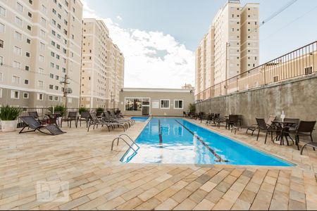 Apartamento à venda com 58m², 3 quartos e 1 vagaÁrea Comum - Piscina