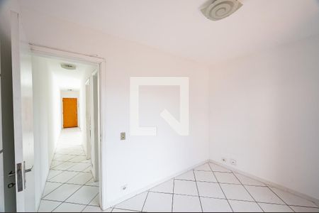 Quarto 1 de apartamento para alugar com 2 quartos, 55m² em Vila do Encontro, São Paulo