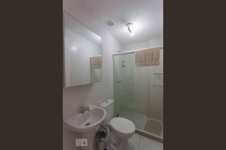 Banheiro de apartamento para alugar com 3 quartos, 70m² em Fonseca, Niterói