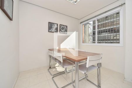 Apartamento para alugar com 38m², 1 quarto e 1 vagaÁrea comum - Sala de Reuniões