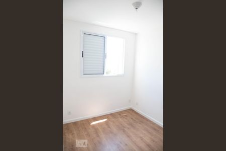 Quarto 2  de apartamento para alugar com 2 quartos, 45m² em Jardim Íris, São Paulo