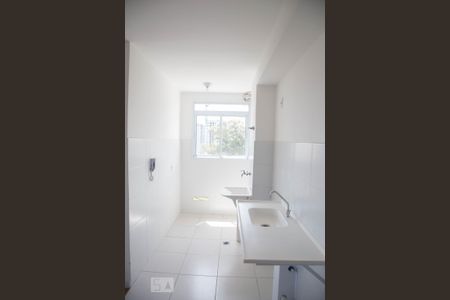 Cozinha  de apartamento para alugar com 2 quartos, 45m² em Jardim Íris, São Paulo