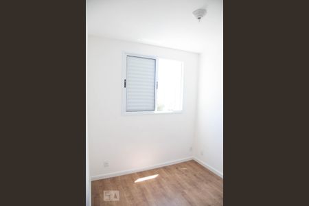 Quarto 1  de apartamento para alugar com 2 quartos, 45m² em Jardim Íris, São Paulo