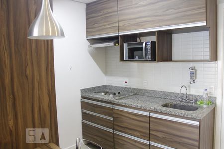 Cozinha de kitnet/studio para alugar com 1 quarto, 40m² em Bela Vista, São Paulo