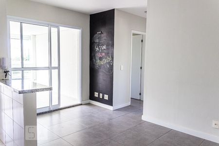 Sala de apartamento à venda com 2 quartos, 72m² em Campo Belo, São Paulo