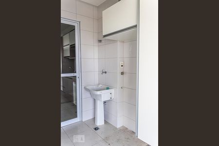 Apartamento para alugar com 72m², 2 quartos e 2 vagasSacada - Área de Serviço