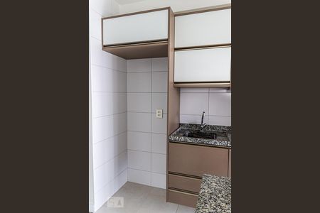 Apartamento para alugar com 72m², 2 quartos e 2 vagasCozinha