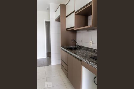 Apartamento para alugar com 72m², 2 quartos e 2 vagasCozinha