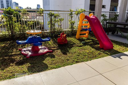 Apartamento para alugar com 72m², 2 quartos e 2 vagasÁrea Comum - Playground