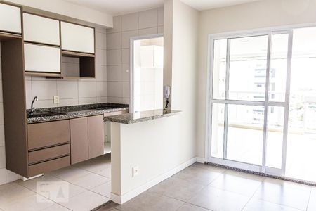 Sala de apartamento à venda com 2 quartos, 72m² em Campo Belo, São Paulo