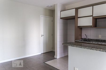 Sala de apartamento à venda com 2 quartos, 72m² em Campo Belo, São Paulo