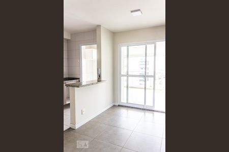 Sala de apartamento à venda com 2 quartos, 72m² em Campo Belo, São Paulo