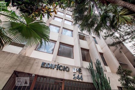 Apartamento à venda com 36m², 1 quarto e sem vaga Apartamento à venda com 36m², 1 quarto e sem vagaFachada