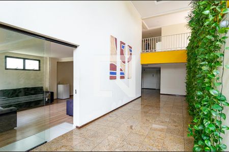 Apartamento para alugar com 60m², 2 quartos e 1 vaga Apartamento para alugar com 60m², 2 quartos e 1 vagaHall de Entrada