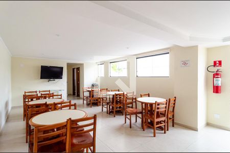 Apartamento para alugar com 60m², 2 quartos e 1 vaga Apartamento para alugar com 60m², 2 quartos e 1 vagaSalão de Festas