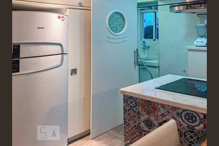 Porta de acesso de apartamento para alugar com 1 quarto, 58m² em Jardim Vila Mariana, São Paulo
